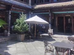 -喜洲翰林餐厅(董家百年老宅店)