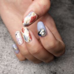 -摩睫+皮肤管理·科学美容中心