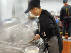 -裕新楼粉面馆·石磨手工粉(四方坪店)