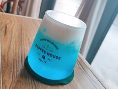 -玛格萝妮(汇智国际商业中心店)