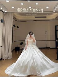 点击看大图 -Bridal Queen·婚纱女皇