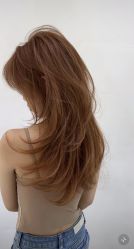 -镁连社·美联社