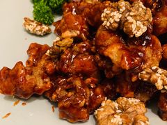 酱爆桃仁鸡丁-会宾园·云山宴中餐