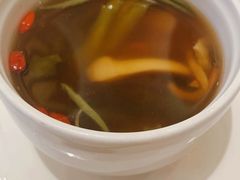 人参枸杞煨鲜菌-谷语中餐厅