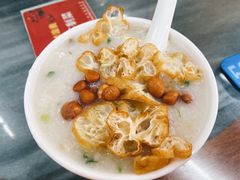 艇仔粥-穗银肠粉店(东川路店)