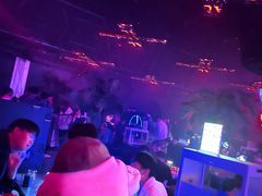 -简奥斯汀·赫本酒吧