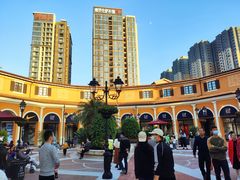 -佛罗伦萨小镇广佛名品奥特莱斯(疏港路店)