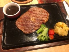 -必胜客(WOW中心城店)