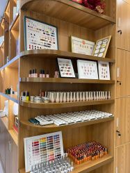 -悦颜美佳·美容·美甲美睫