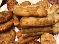 油墩子-东方明珠老上海8号餐厅
