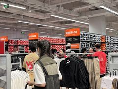 -百联奥特莱斯广场(长沙店)