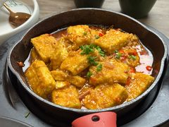蒜香火腿包浆豆腐-云海肴·汽锅鸡·云南菜(广安门天虹店)