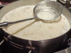 -尚尚仙·酸汤猪手·猪肚鸡火锅(华联万柳购物中心店)