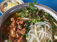 -花溪牛肉粉(八鸽岩店)