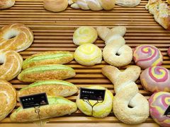 -焙丽拾光(麦凯乐直营店)