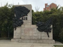 -上海市龙华烈士陵园