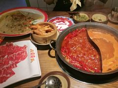 -巴卤社老火锅(财富店)
