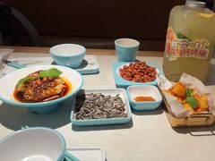 -江边城外烤全鱼(长寿路店)