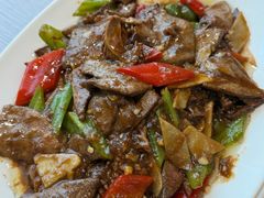 -鹤鸣嘉印象饭店(东市场小区店)