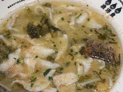 -渔语鱼酸菜鱼新川菜(来福士店)