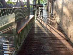 -喜洲吧·江畔老船厂·庭院餐厅(喜临院店)