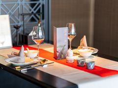 -馋遇江南·精致湖景雅宴(东方之门店)