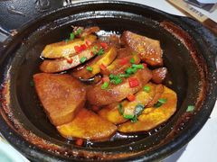 古法肉片蒸芋头-卯时·龙光雅宴·精致锡帮菜(惠山古镇店)