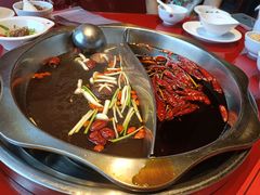 鸳鸯老火锅-山城辣妹子(定福庄店)