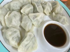 -兆辉木炭海鲜烧烤·海鲜小炒