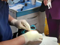 -Dr.Z dental仁康种植矫正中心