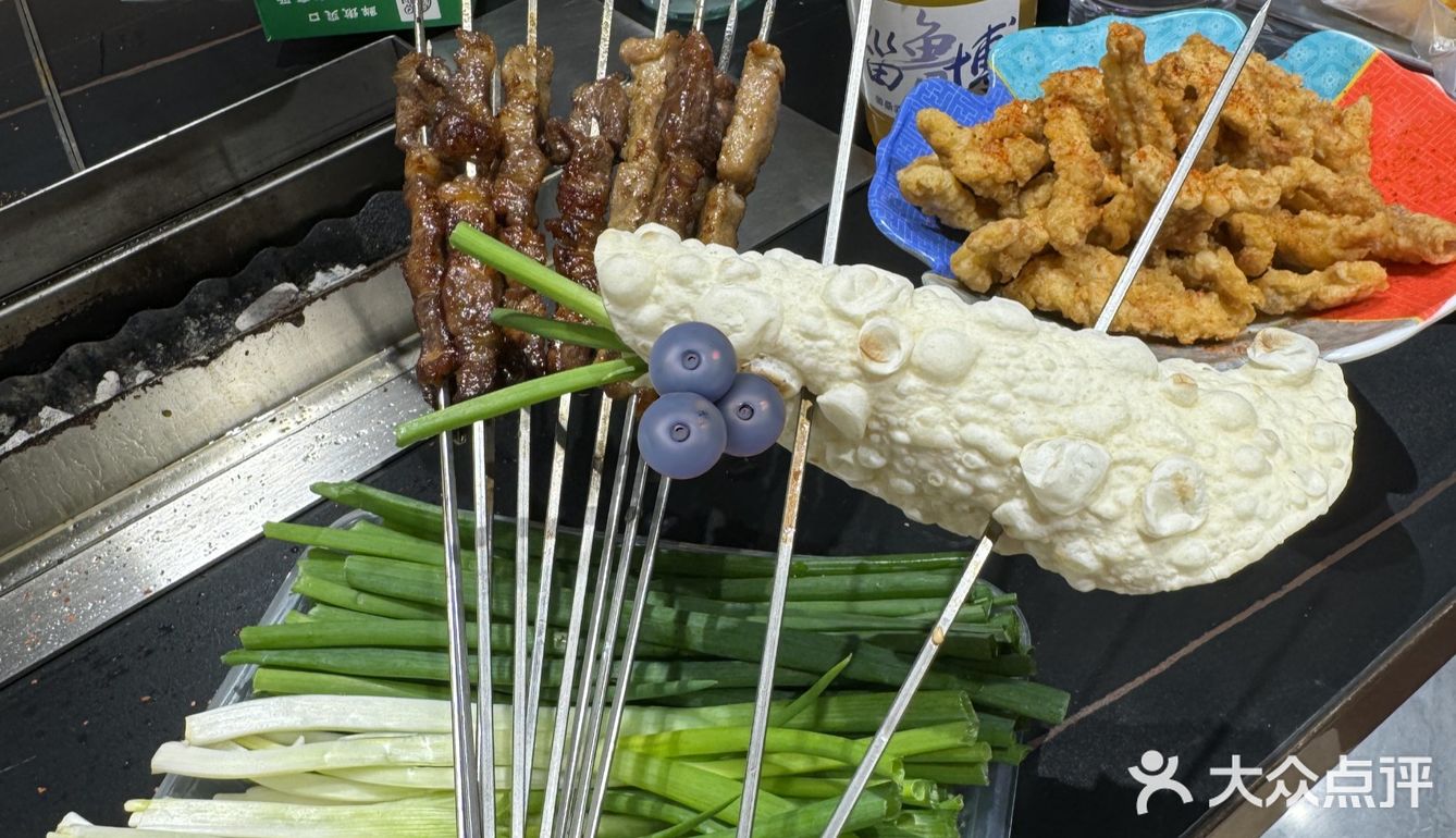 周末和朋友来淄博玩 没忍住今天尝试了一下🍢