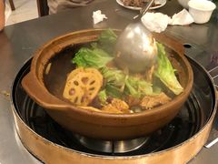 -胡须佬鸡煲四季火锅店(石厦西村直营店)