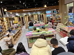 -新华书店(印象城店)