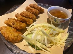 -大头虾越式风味餐厅(光明广场店)