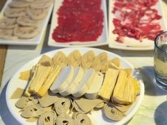 -浪里寻·臻牛养生牛肉火锅(方圆荟店)
