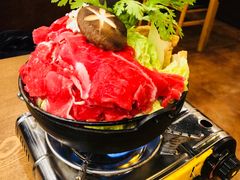 日式牛肉锅-泰居酒屋日式料理烧肉