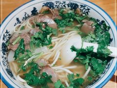 -嘻小北·兰州清汤牛肉面(太平洋森活天地店)