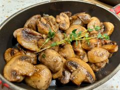 -CRAZYONES西班牙海鲜饭(上海美罗城店)