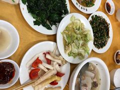 -荣生萝卜汤饭店