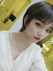 -AYO SALON