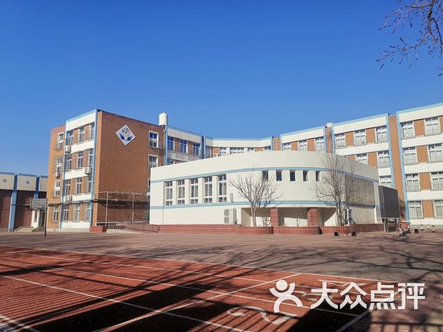 河北工业大学附属红桥小学