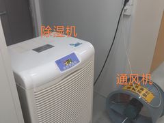 -安东易迷你仓自助寄存仓库(淞虹路店)