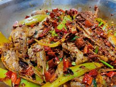 爆辣干锅鸭头-安诚居干锅鸭头(八角店)
