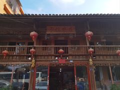 -卡拉农庄 正宗斗鸡肉