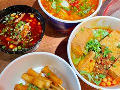 -串门邻居串串火锅(云南南路店)