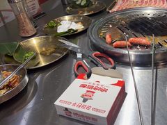 -哈哈碳都·牛肋条无限自助烤肉(宝龙店)