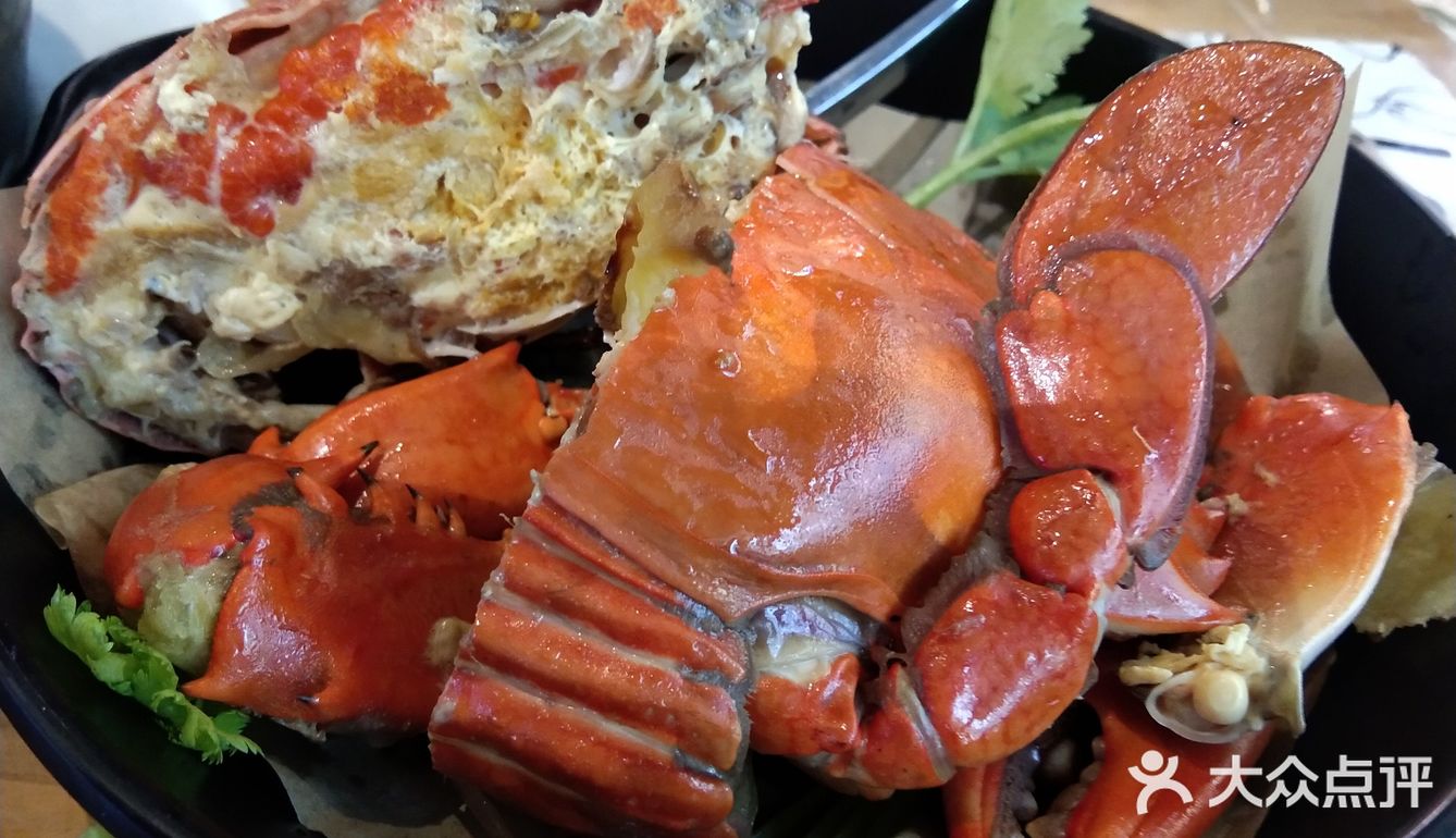 姜母鸭是他家的招牌，超级适合本地人的口味