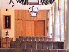 -黑青稞庄园·新式藏餐·牦牛肉汤锅(新都桥店)