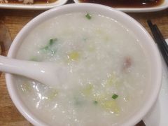-广东小美食(果戈里大街店)