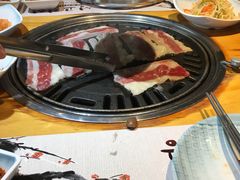 -唯成•韩国炭火烤肉 유성고기